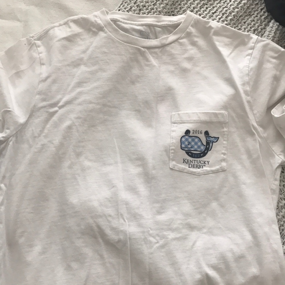 Vineyard vines tshirt